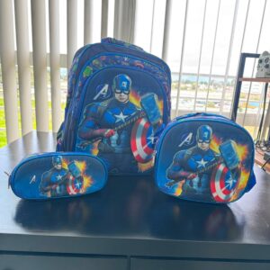 Mochila Capitán America en paquete de 3 piezas Lonchera y Lapicera (1)